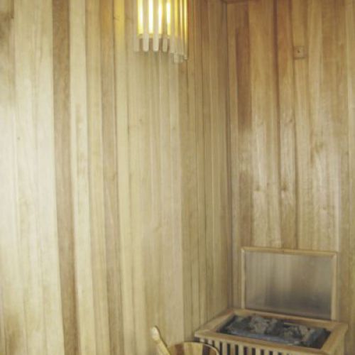FIVE SAINT: Sauna